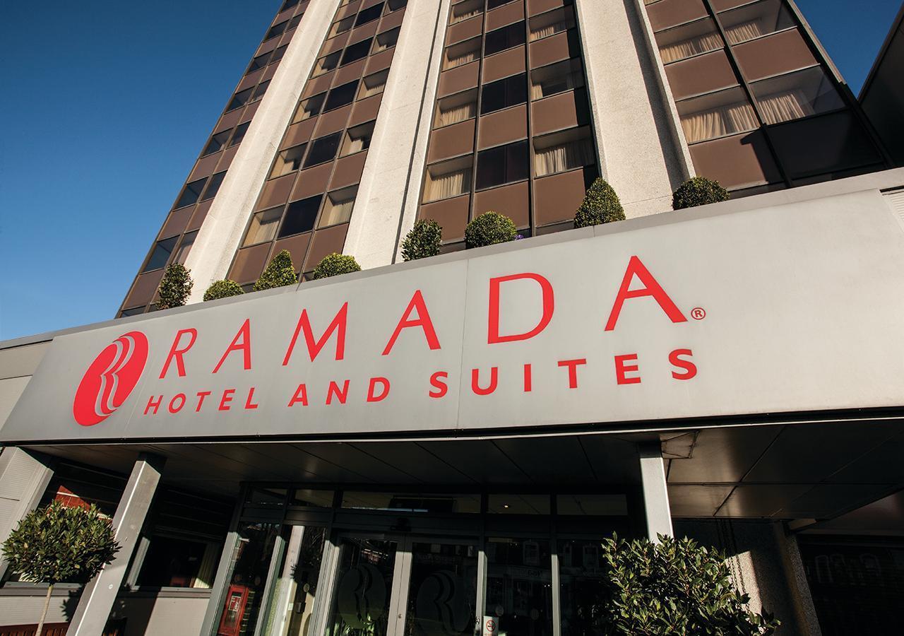 Ramada Hotel & Suites By Wyndham Ковентри Экстерьер фото